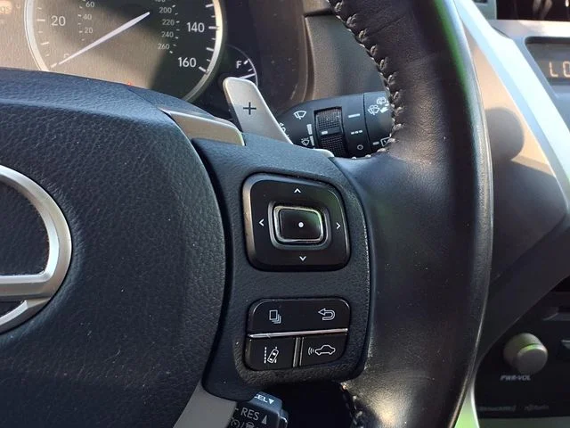 Used 2018 Gray Lexus  image 19