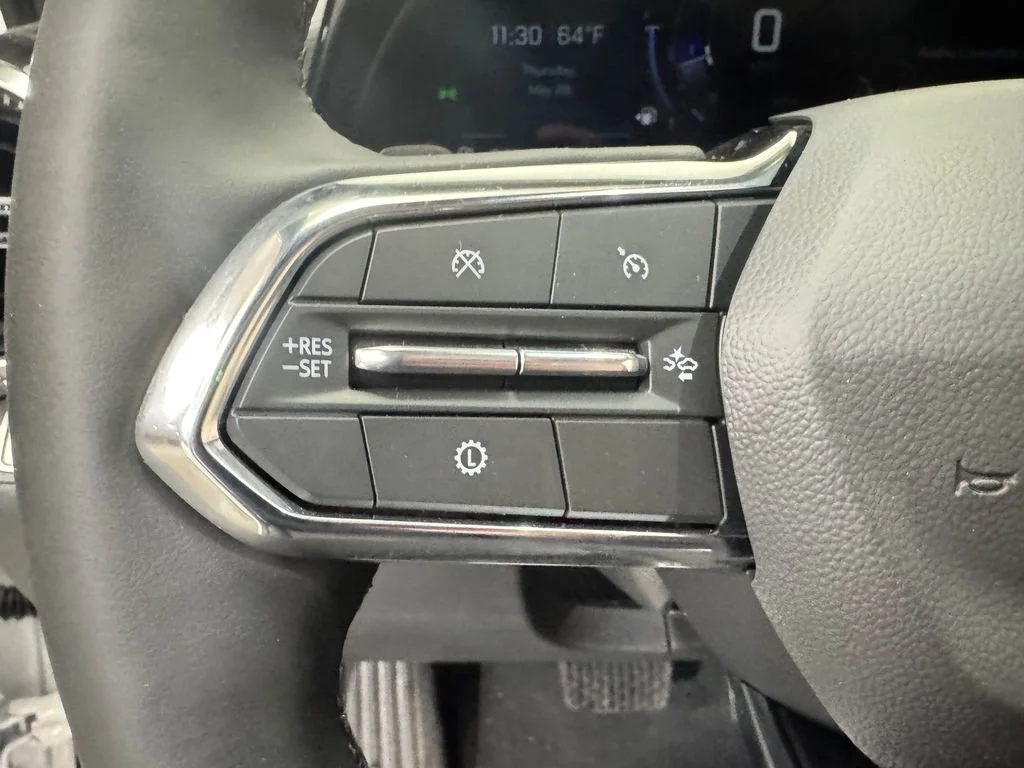 New 2026 Summit White Chevrolet LT image 19