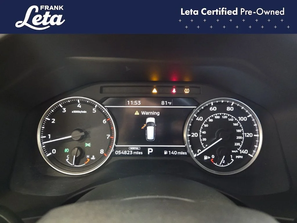 Used 2022 Blue Mitsubishi SE image 15