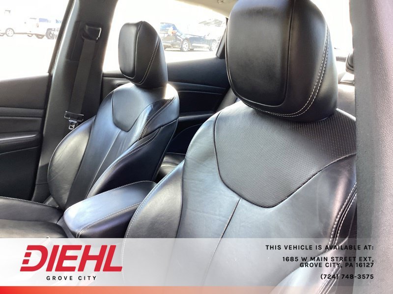 Used 2016 Gray Dodge Limited image 20