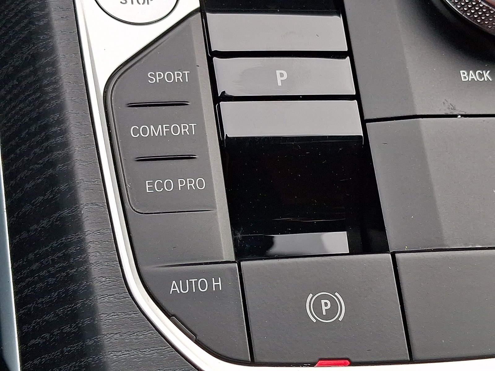 Used 2025 Black Sapphire Metallic BMW xDrive image 25