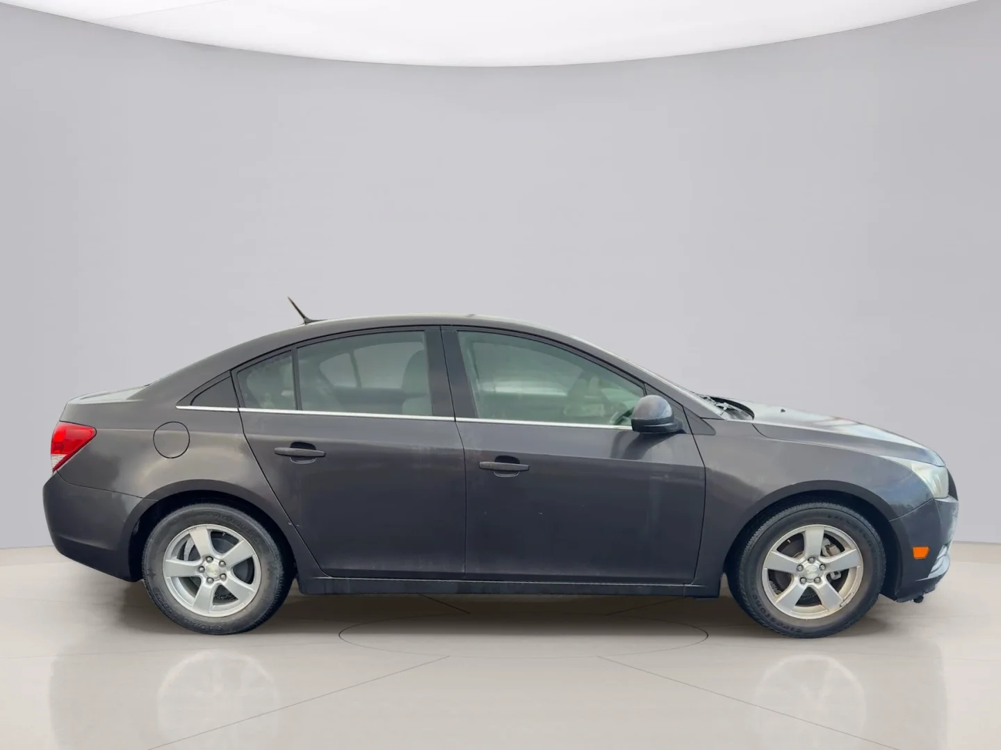 Used 2014 Gray Chevrolet 1LT image 6