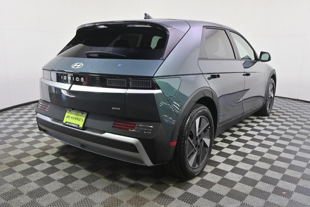 New 2027 Teal Hyundai SE image 6