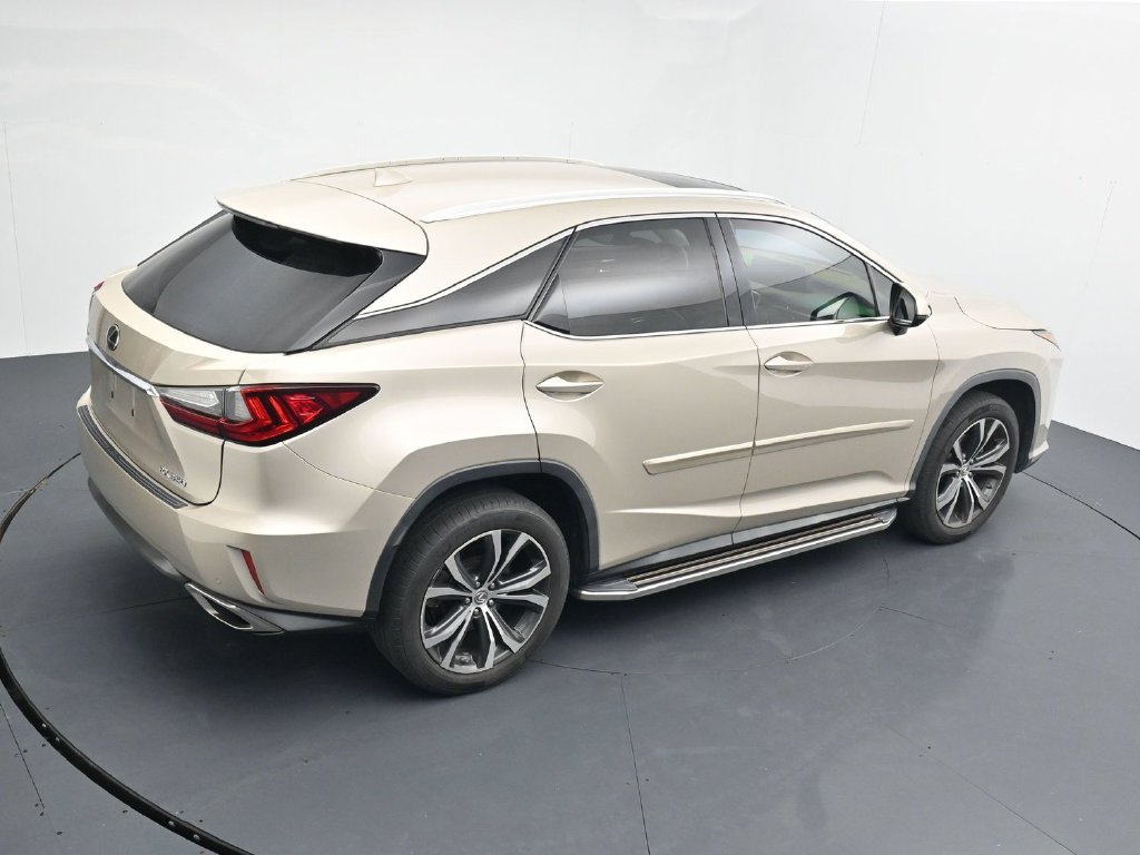Used 2016 Beige Lexus 350 image 16