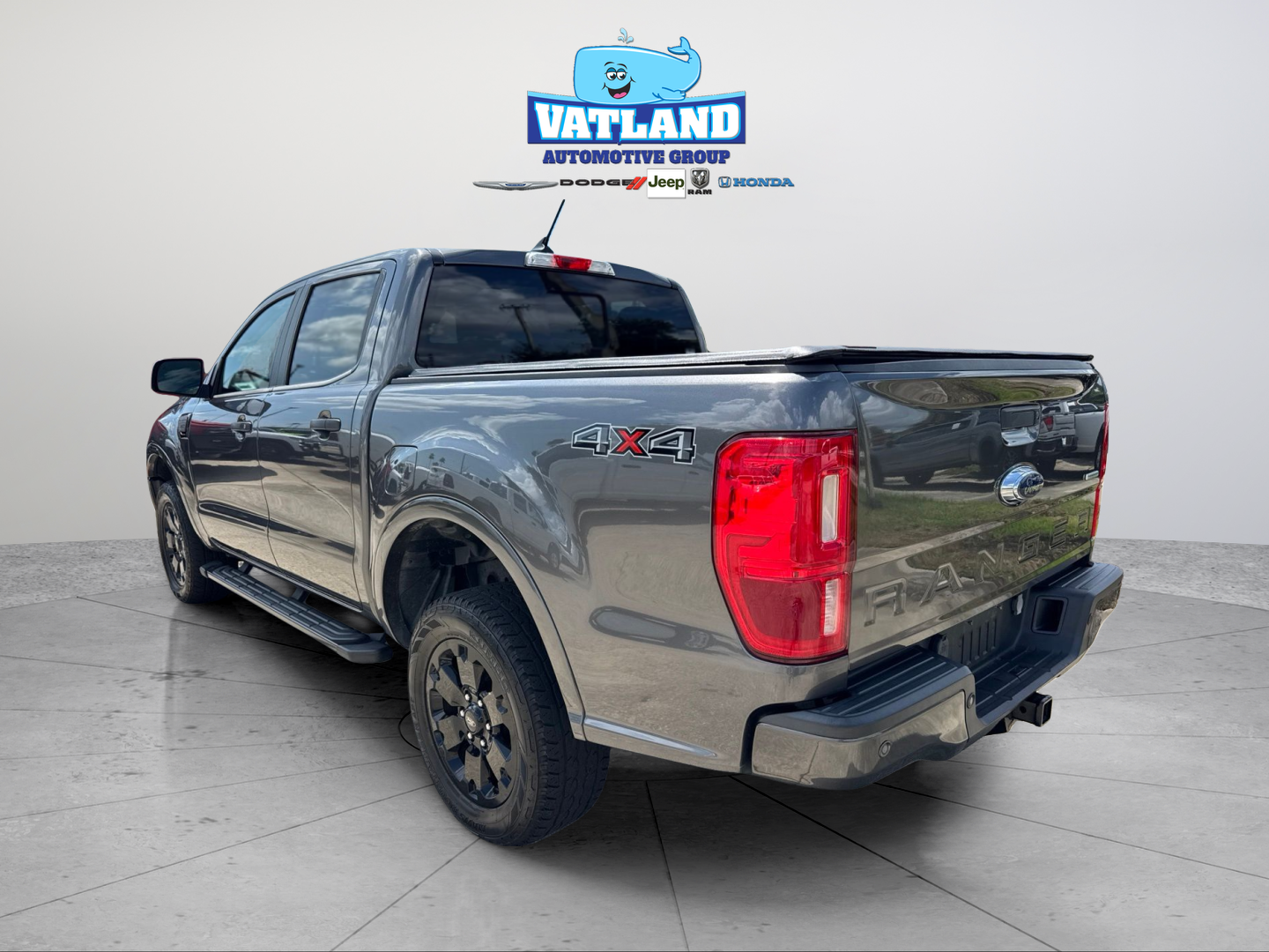 Used 2020 Gray Ford XLT image 13