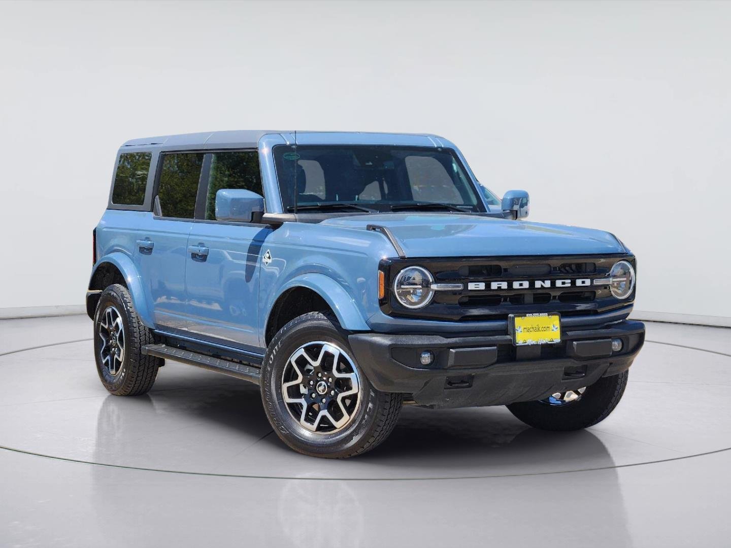 Used 2023 Azure Gray Metallic Tri-Coat Ford Outer Banks image 1