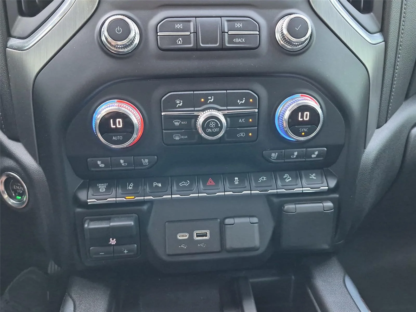 Used 2021 Ebony Twilight Metallic GMC Denali image 28