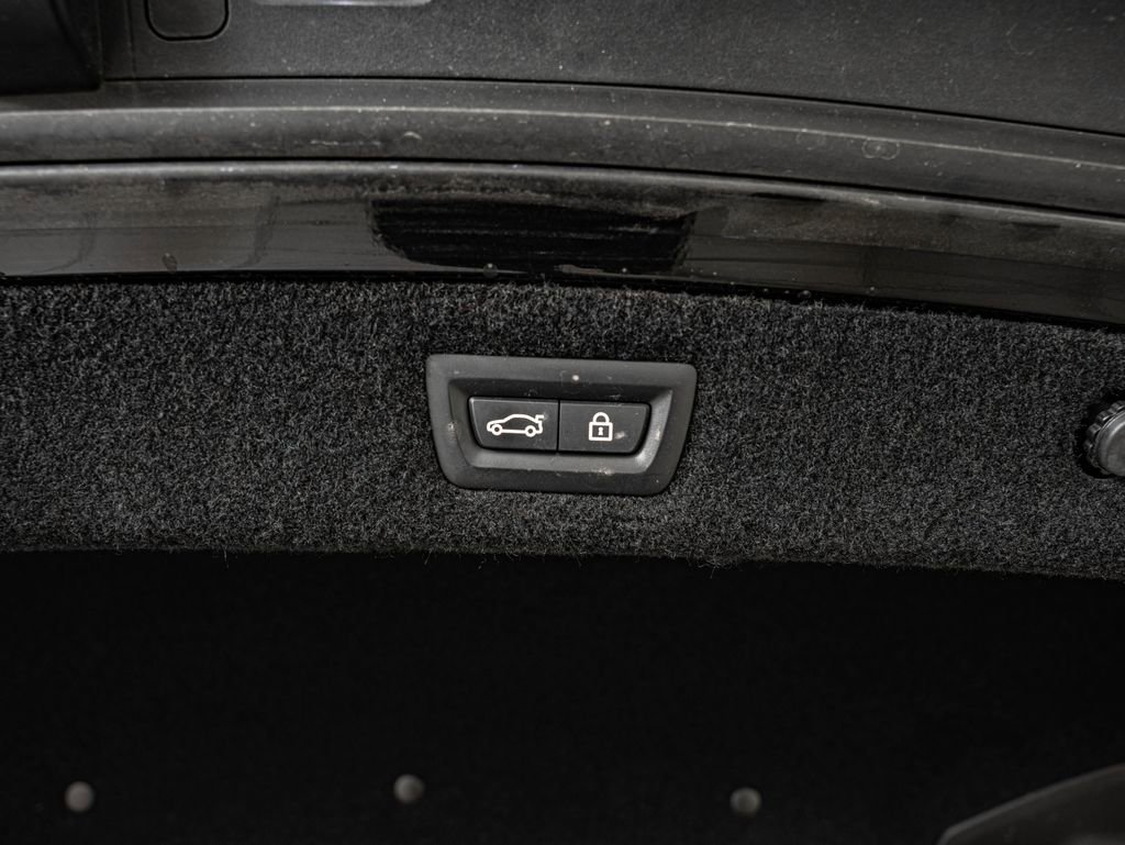 Used 2023 Black Sapphire Metallic BMW ALPINA B8 xDrive image 47