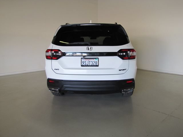 Certified Used 2025 Platinum White Pearl Honda Sport image 21