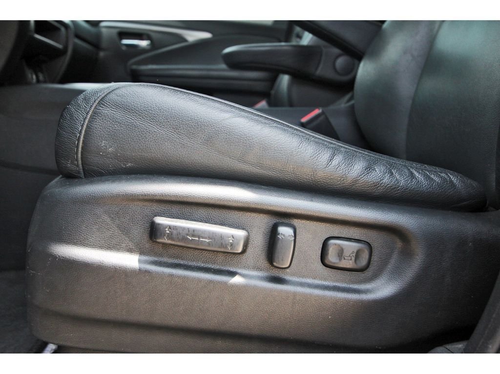 Used 2021  Honda Special Edition image 26