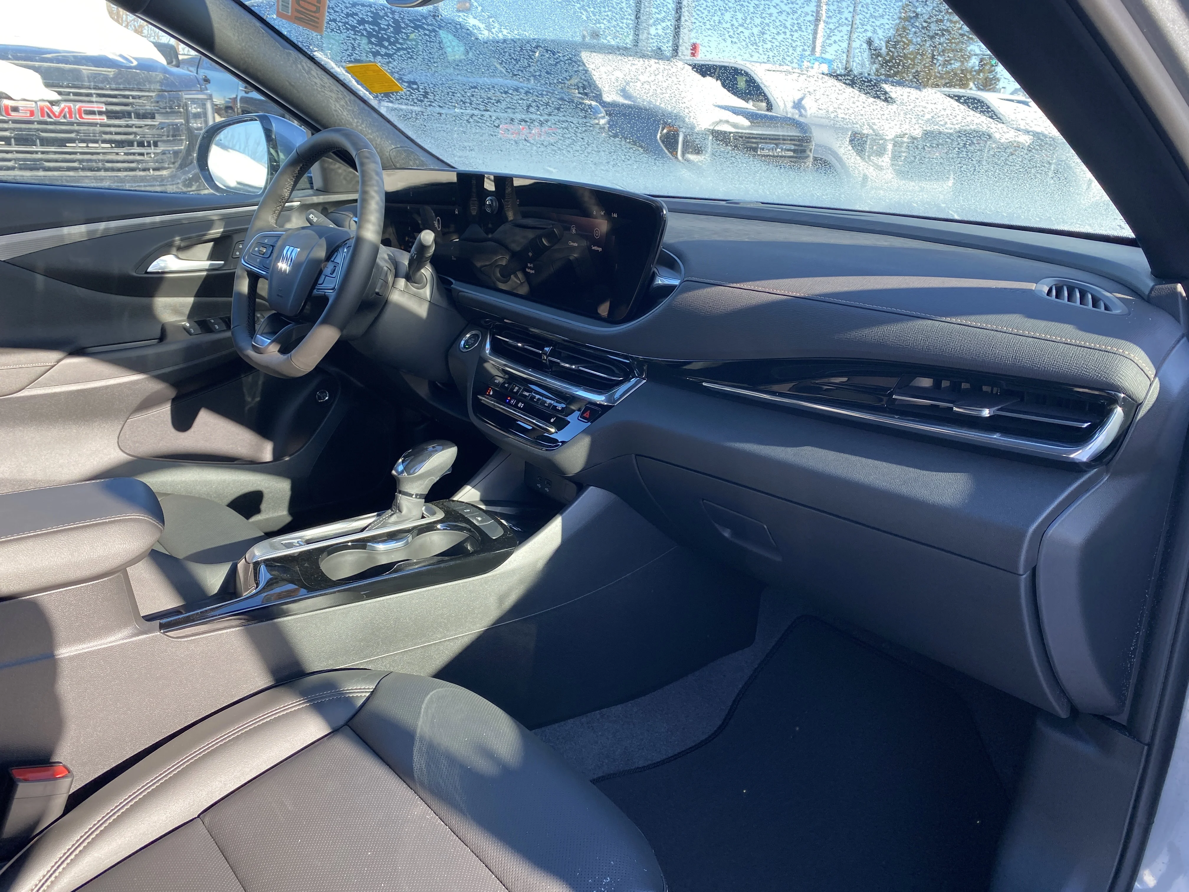 New 2026 MOONSTONE GREY METALLIC Buick Avenir image 28