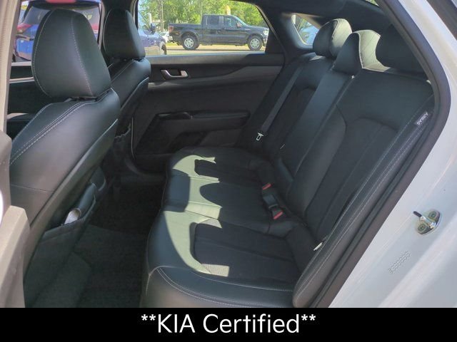 Used 2023 White Kia GT-Line image 13