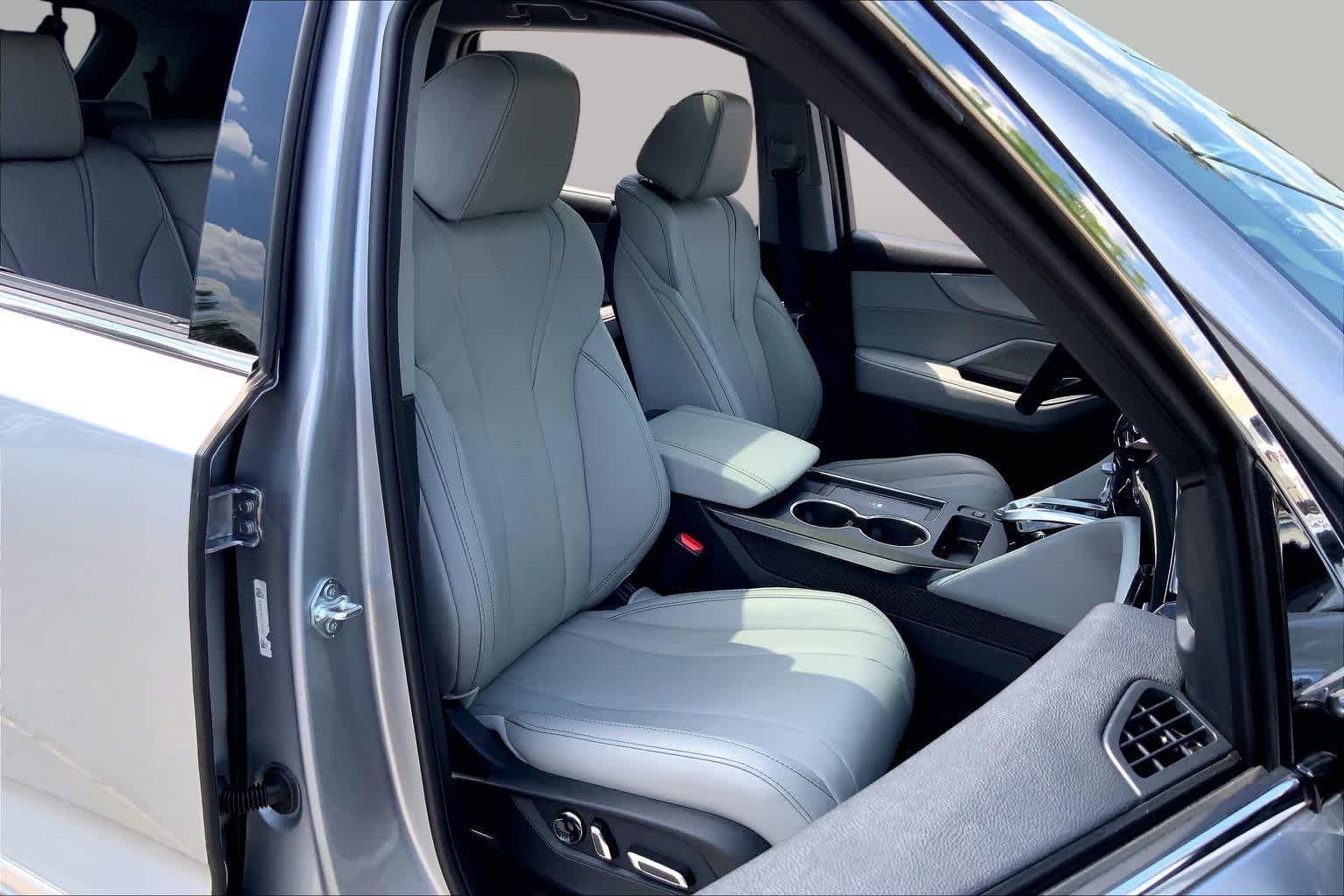 Certified Used 2026 Solar Silver Metallic Acura SH-AWD with Technology Package image 9