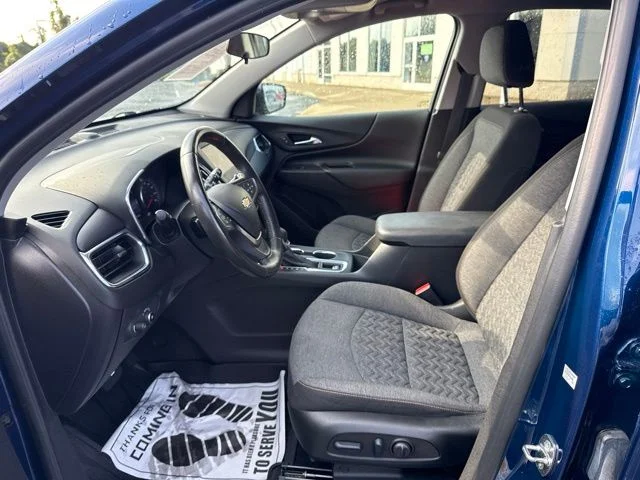 Used 2022 Blue Chevrolet LT image 18
