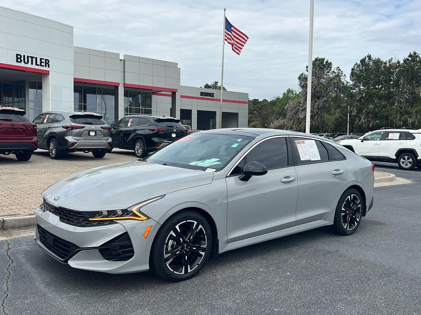 2021 Kia Optima GT-Line AWD's photo
