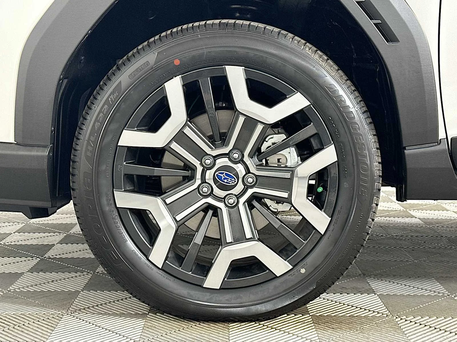 2026 Subaru Outback Touring XT - Photo 30