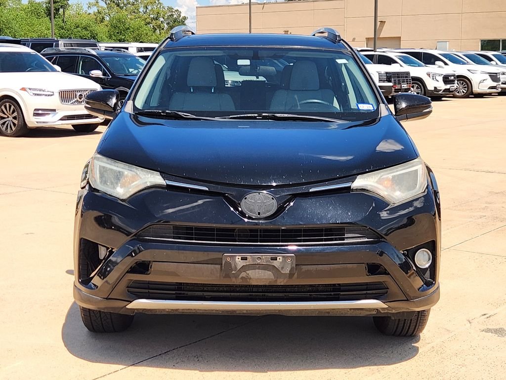 Used 2016 Black Toyota XLE image 2