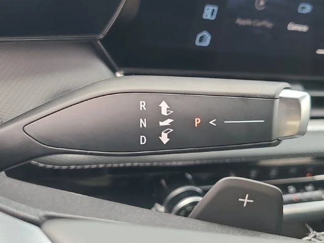 New 2027 Sterling Gray Metallic Chevrolet LT image 34