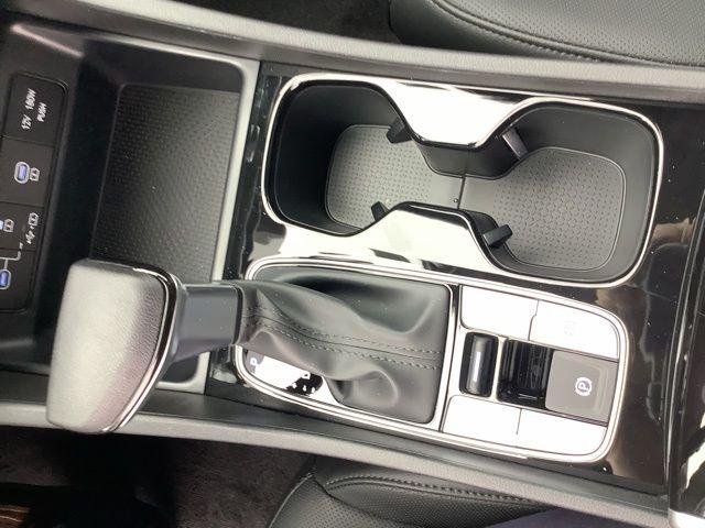 New 2027 Phantom Black Hyundai SE image 25