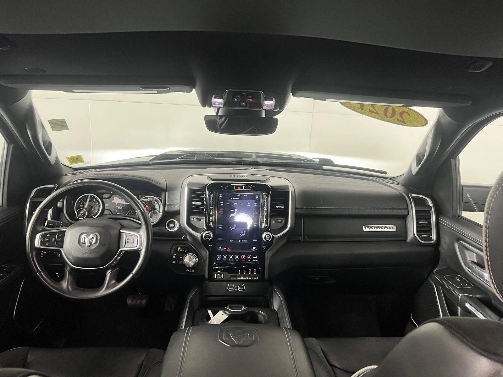 Used 2021 Patriot Blue Pearlcoat Ram Laramie image 15