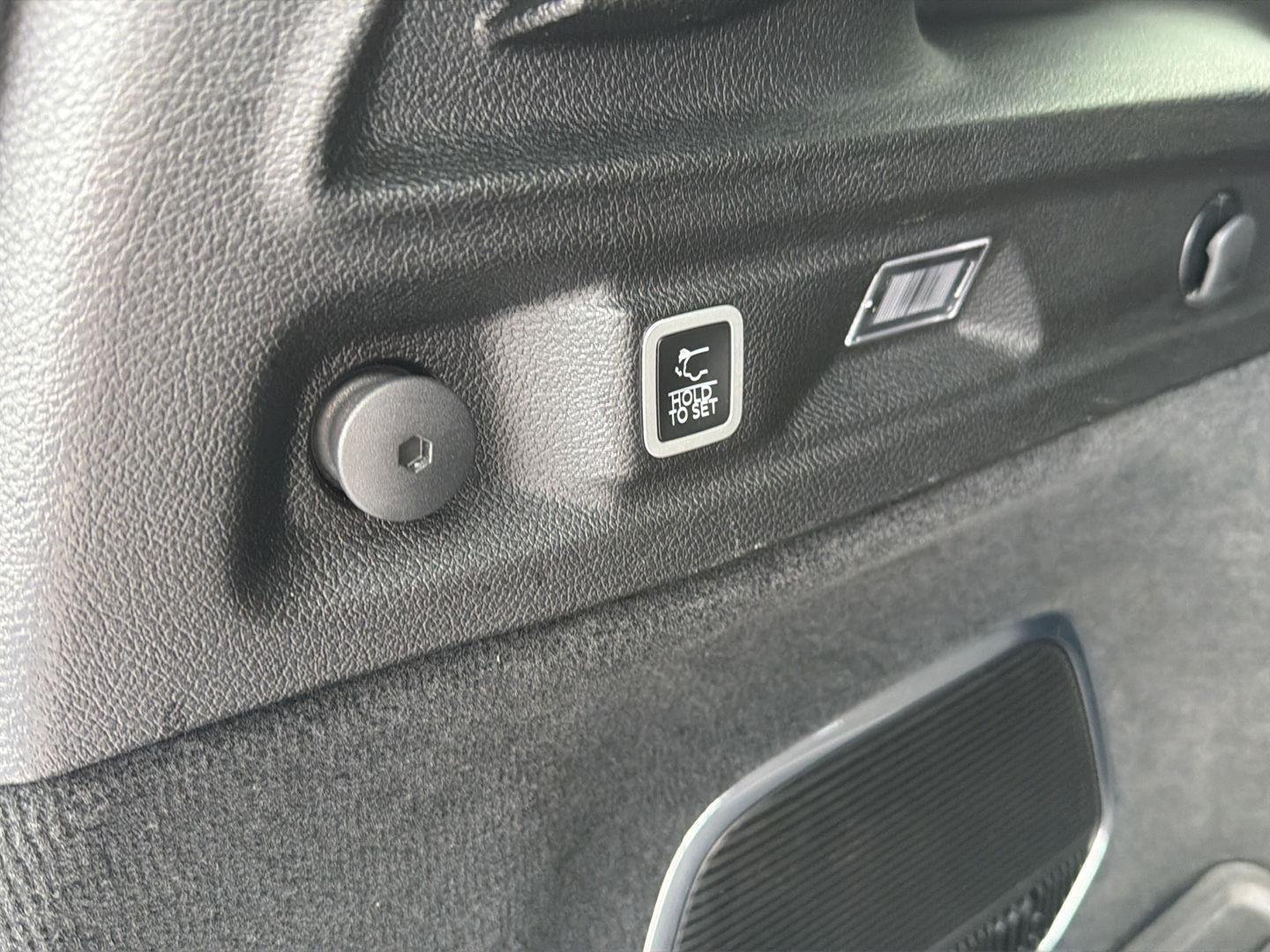 Used 2023 Bright White Clearcoat Jeep Overland image 39