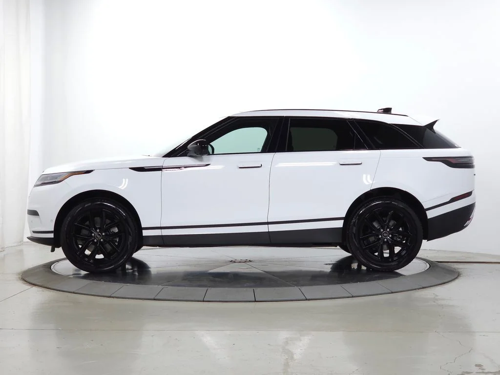 Certified Used 2026 White Land Rover S image 2