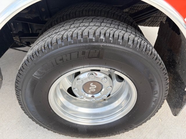 Used 2019 White Ford King Ranch image 11