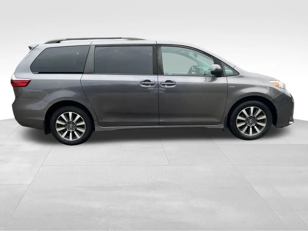Used 2020 Gray Toyota LE image 5