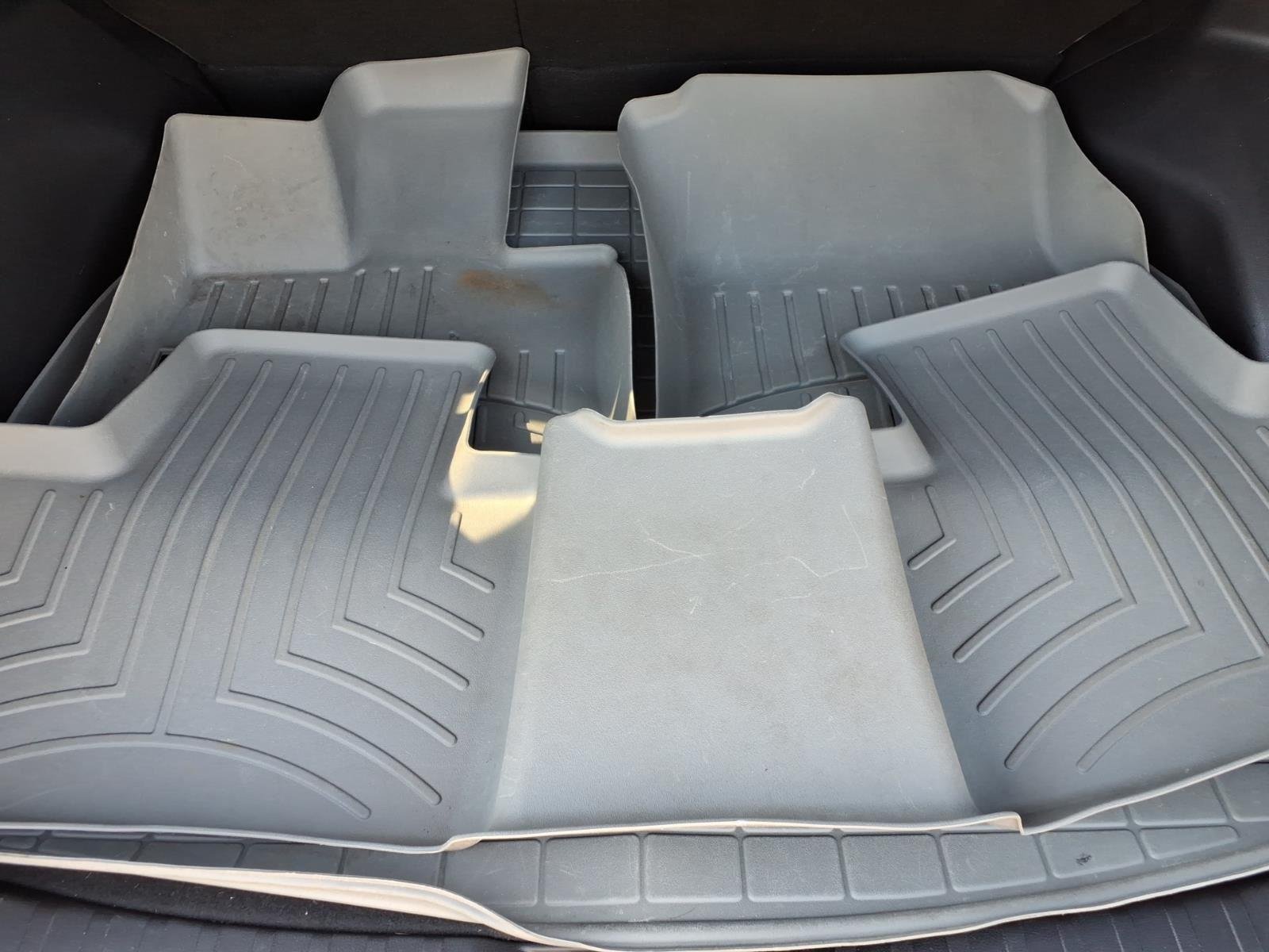Used 2021 SILVER TOYOTA  image 33