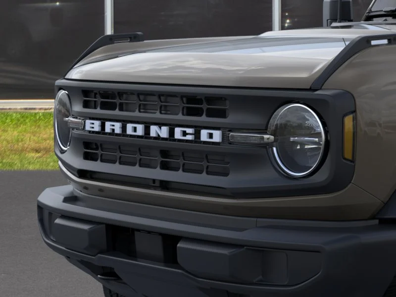 2025 Ford Bronco 4-Door Base - Photo 19