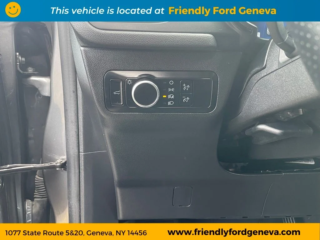 Used 2025 Gray Ford ST-Line image 14