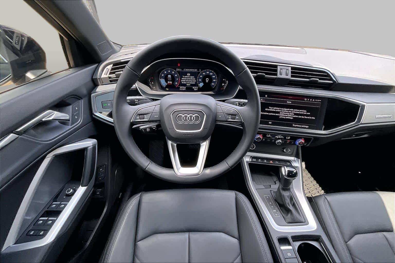 Used 2025 Mythos Black Metallic Audi S line Premium image 6