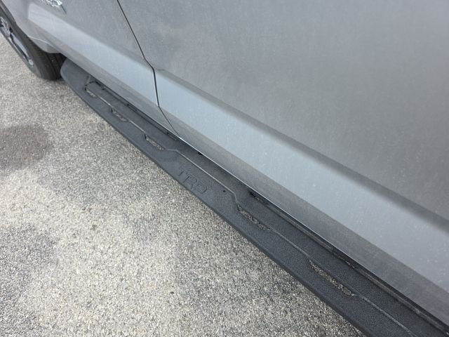 2026 Toyota Tundra Limited - Photo 9