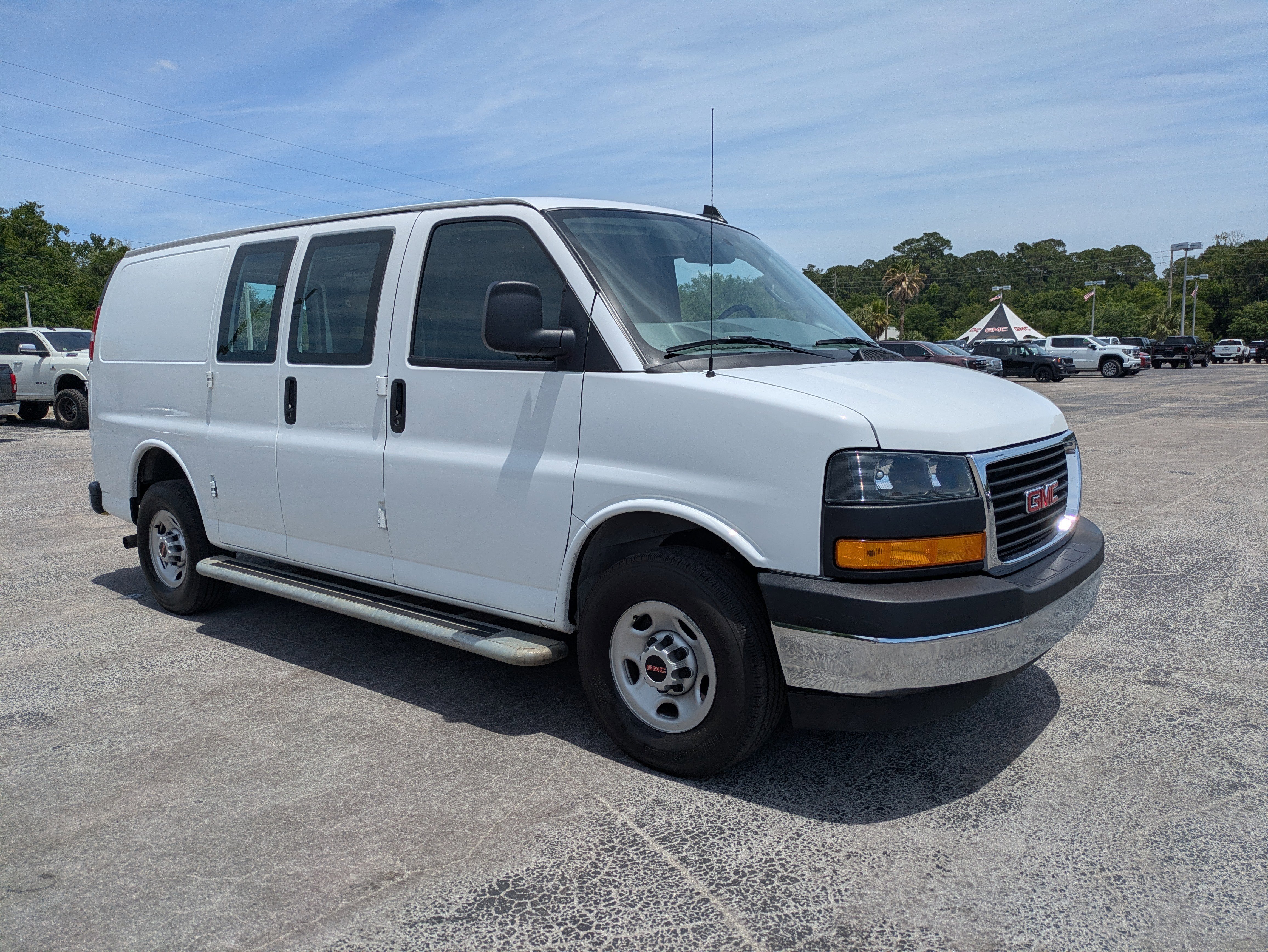 1GTW7AFP4R1239431