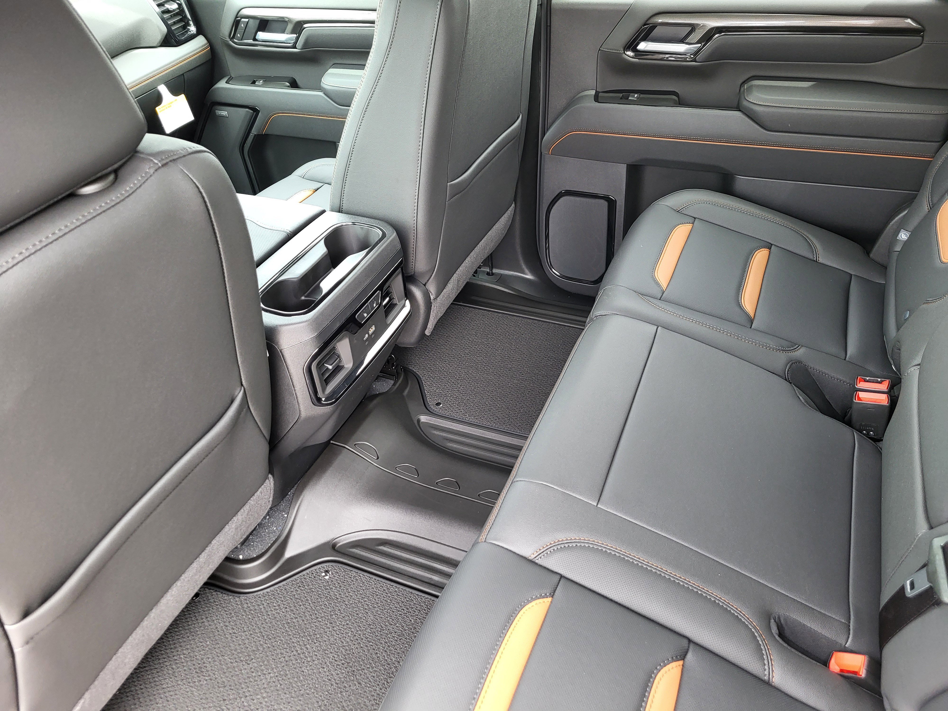 2026 GMC Sierra 3500HD AT4 - Photo 23