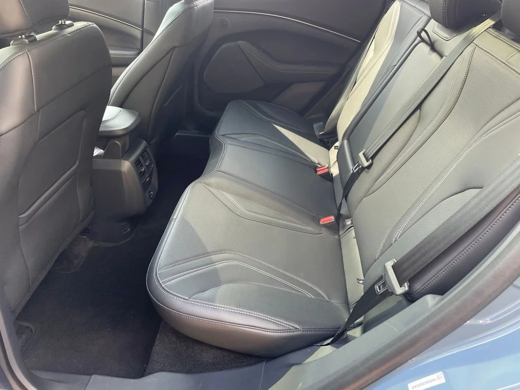 Used 2023 Vapor Blue Ford Premium image 9