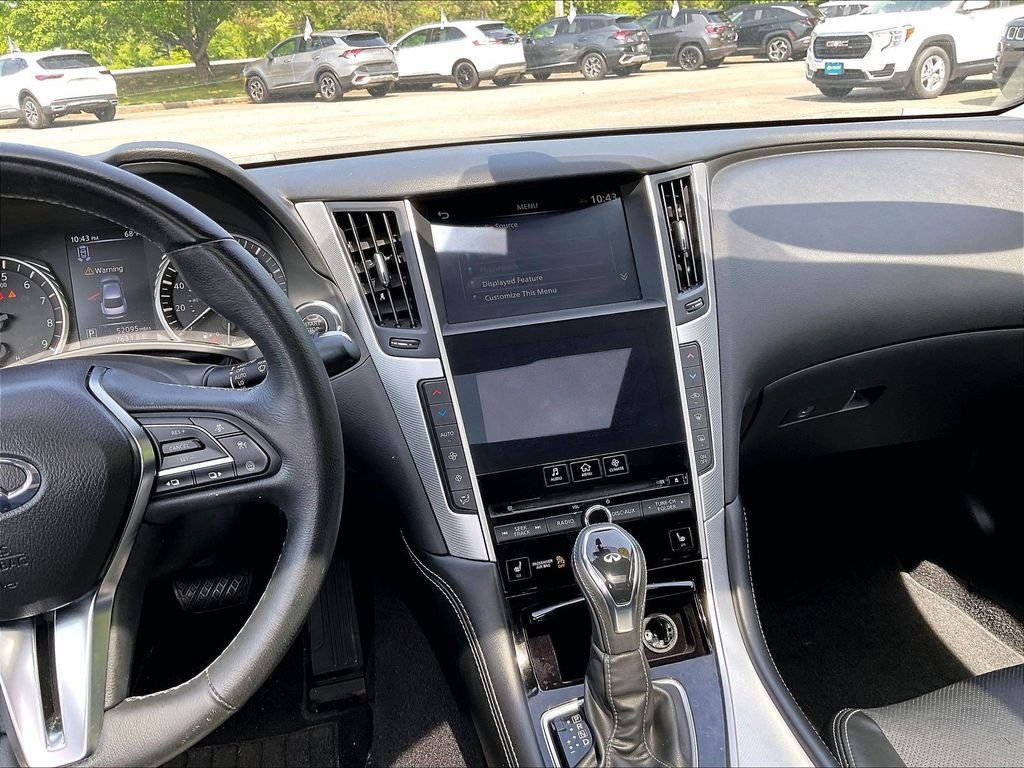 Used 2023 Black INFINITI LUXE image 18