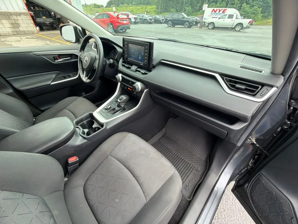 Used 2021 Gray Toyota XLE image 40