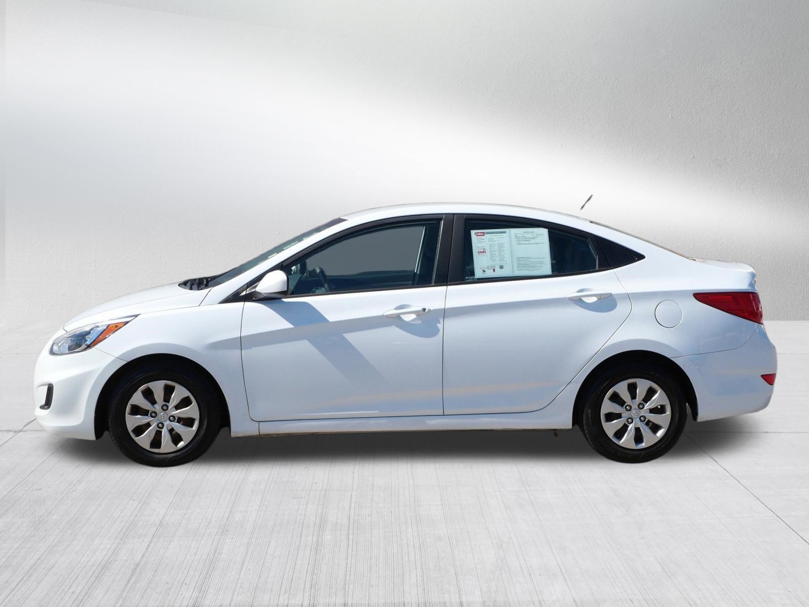 Used 2017 Century White Hyundai SE image 4