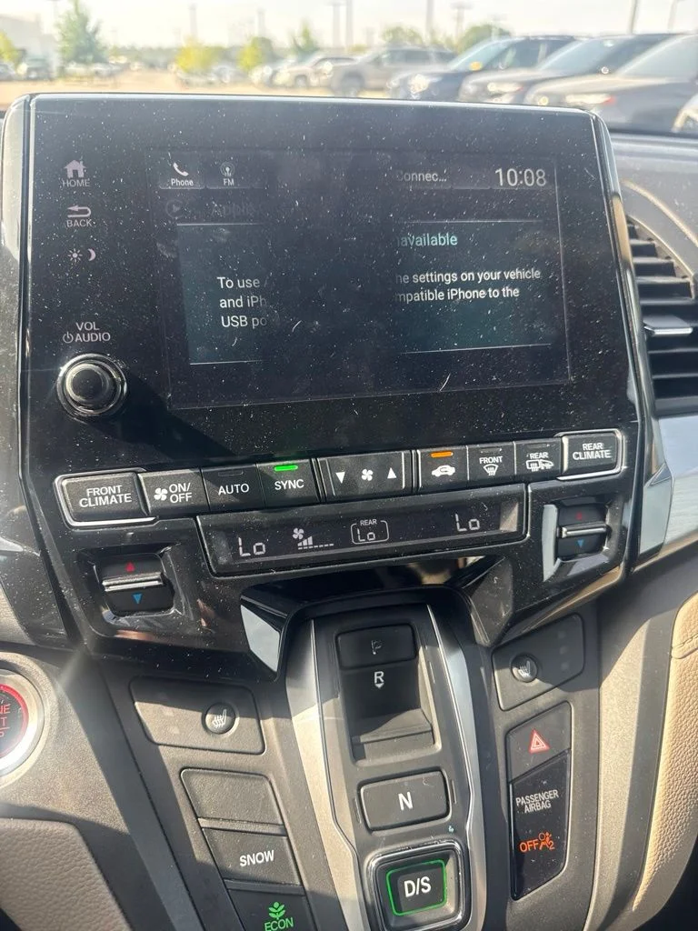 Used 2019 White Honda EX-L image 9