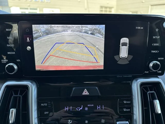2023 Kia Sorento X-Line S - Photo 25
