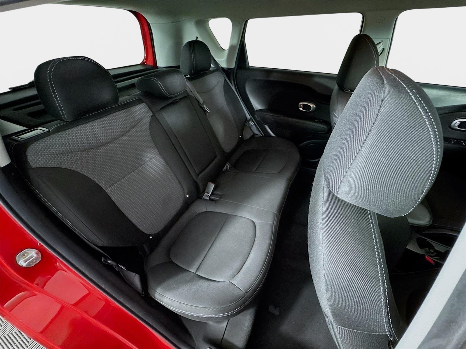 Used 2017 Inferno Red Kia + image 24