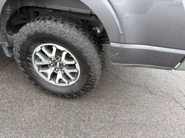 Used 2022 Gray Ford XLT image 7