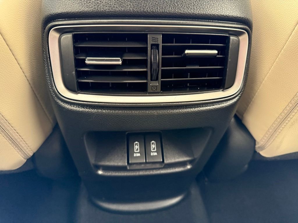 Used 2019 Molten Lava Pearl Honda Touring image 27