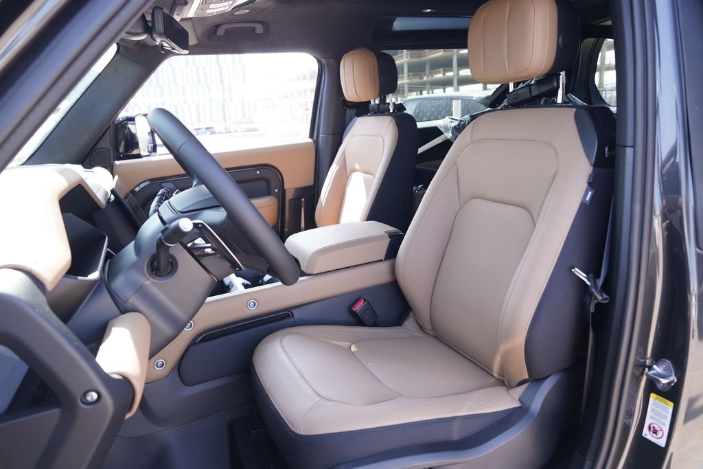 New 2026 Carpathian Grey Land Rover V8 image 10