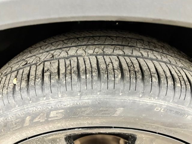 Used 2023 Gray Ford ST-Line image 10