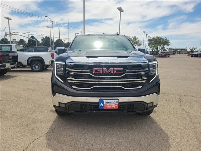 New 2026 Titanium Rush Metallic GMC SLT image 7