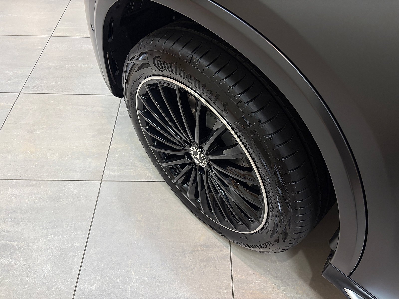 New 2027 MANUFAKTUR exclusive graphite grey magno Mercedes-Benz GLC 300 image 29