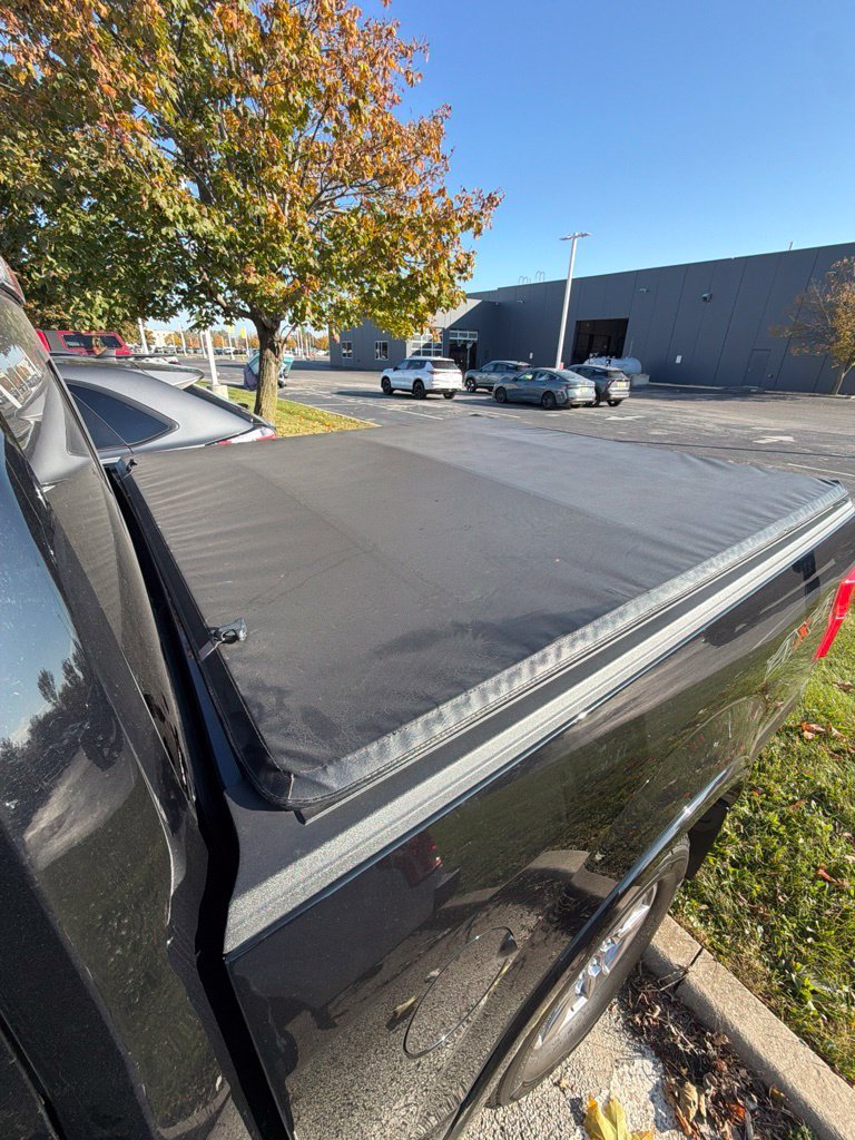 Used 2018 Shadow Black Ford Lariat image 10
