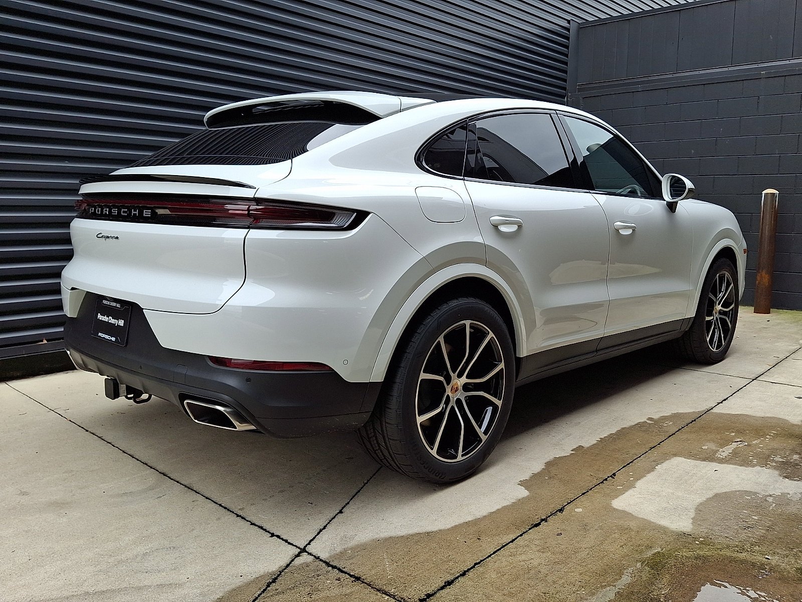 New 2026 White Porsche Coupe image 9